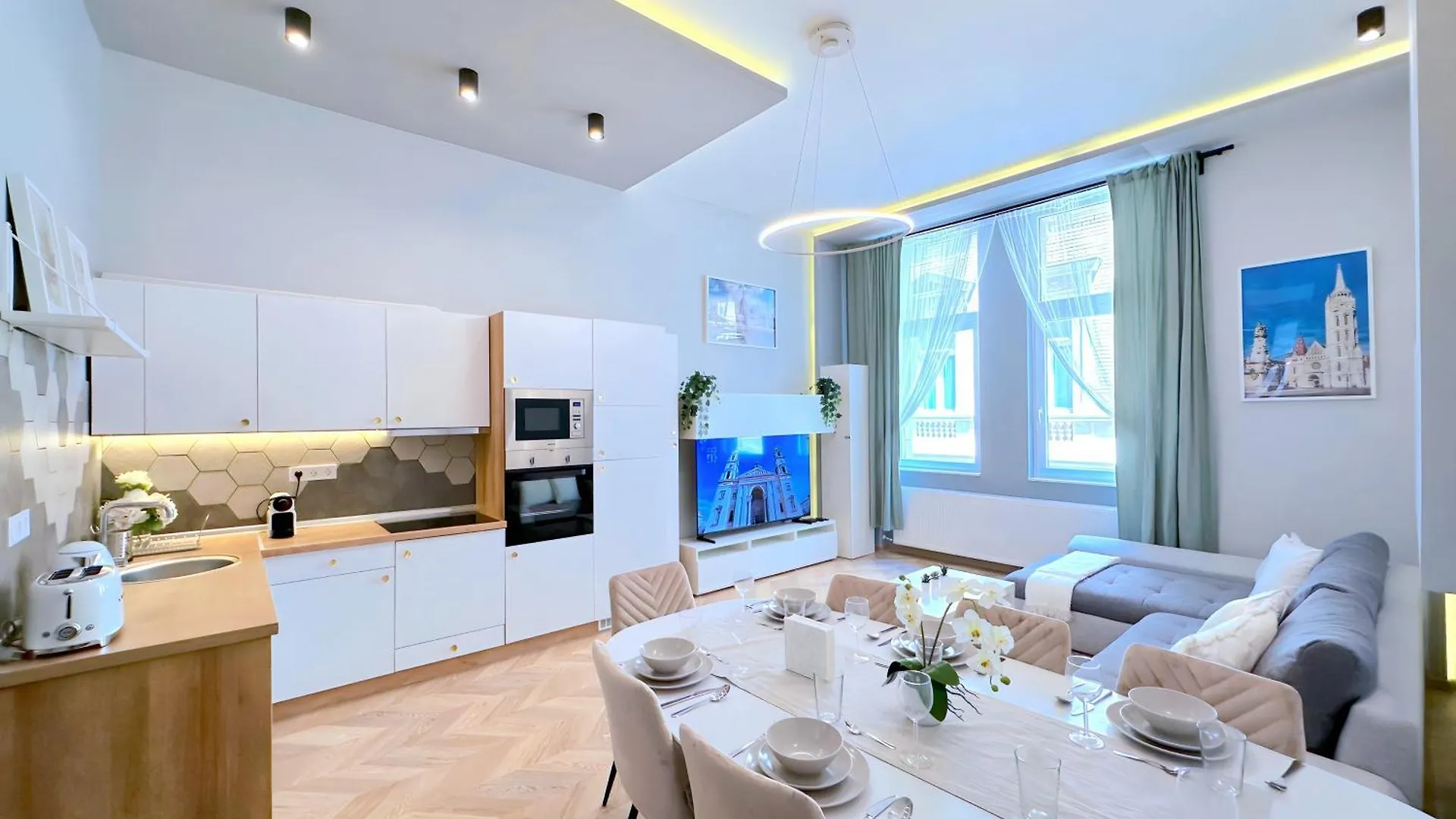 Lovely 3-Bedroom In Downtown With Modern Design And Ac location